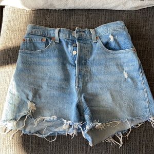 Levi’s Ribcage Denim Shorts